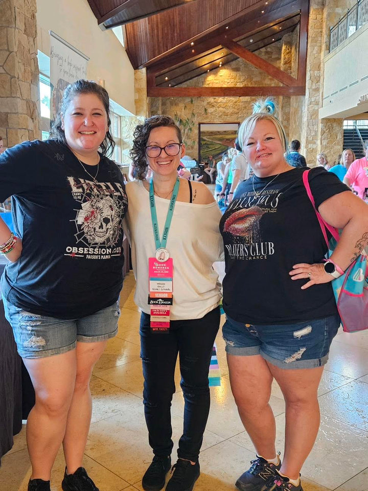 Sara Cate: Salacious Players Club Unisex t-shirt - Novel Grounds