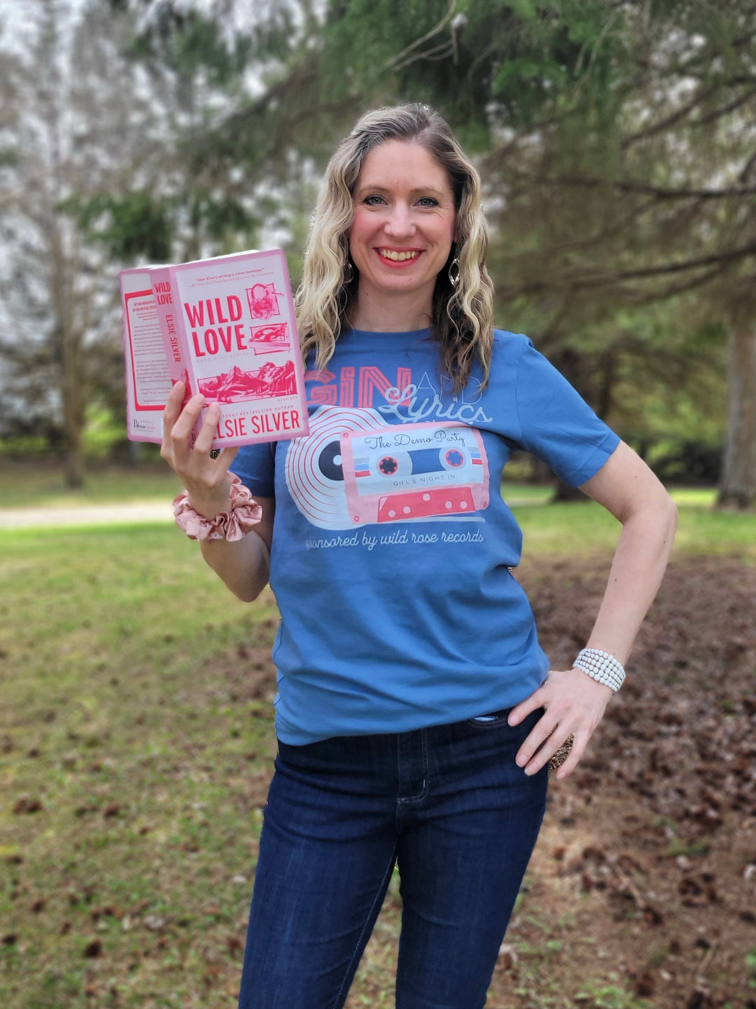 Gin & Lyrics Unisex T-Shirt