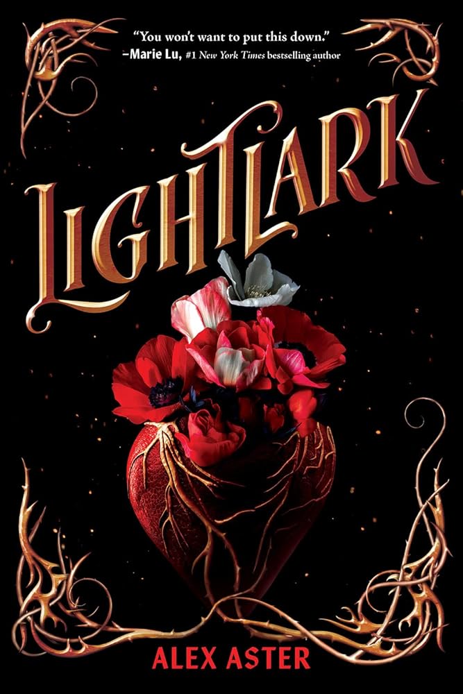 Lightlark (The Lightlark Saga Book 1) (Volume 1) (The Lightlark