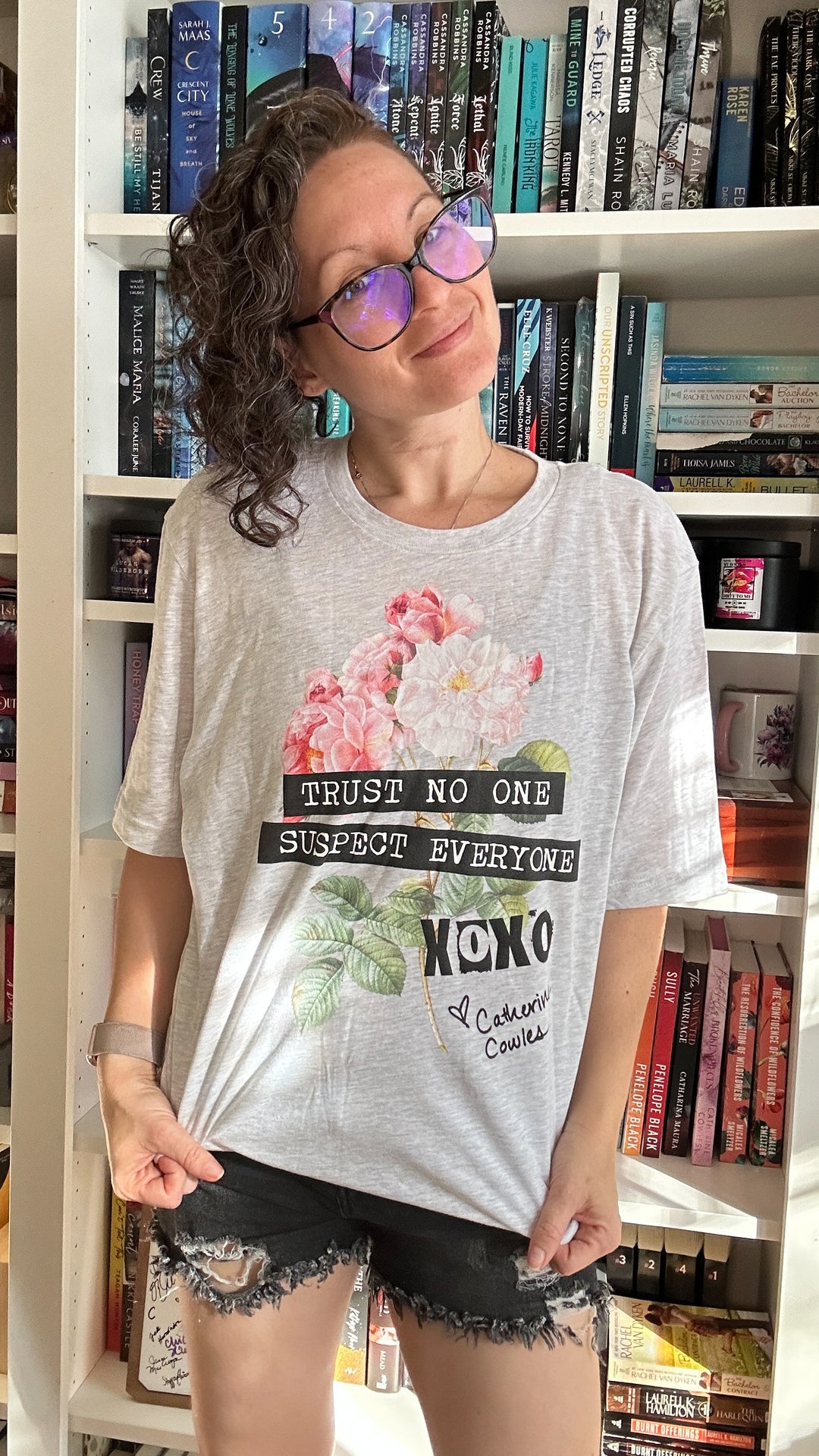 Suspect Everyone Unisex T-Shirt