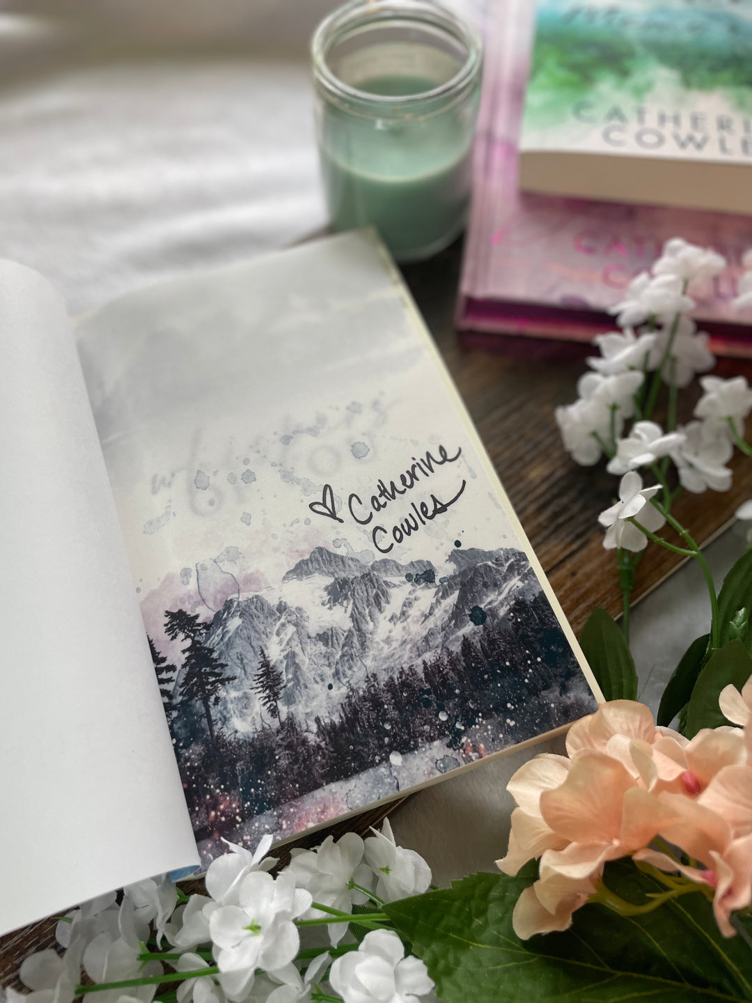 Catherine Cowles- Acuarela Montañas Novela Nota-Impresión de superposición firmada digitalmente