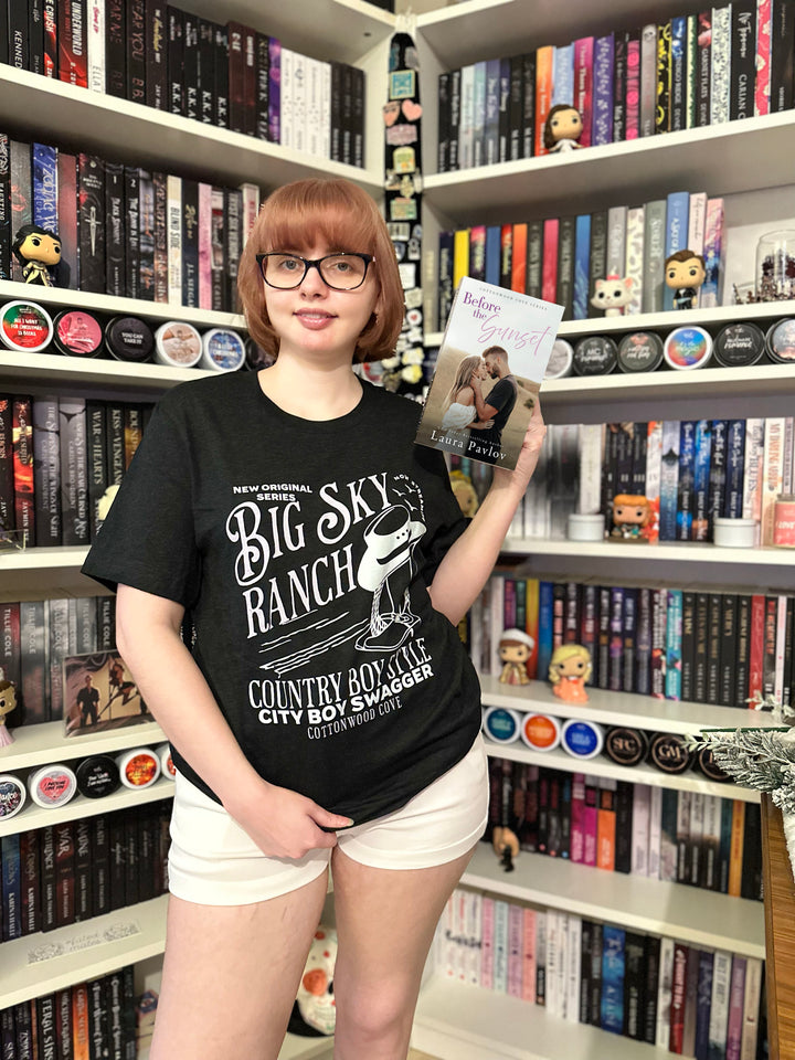 Laura Pavlov-Camiseta unisex Big Sky Ranch