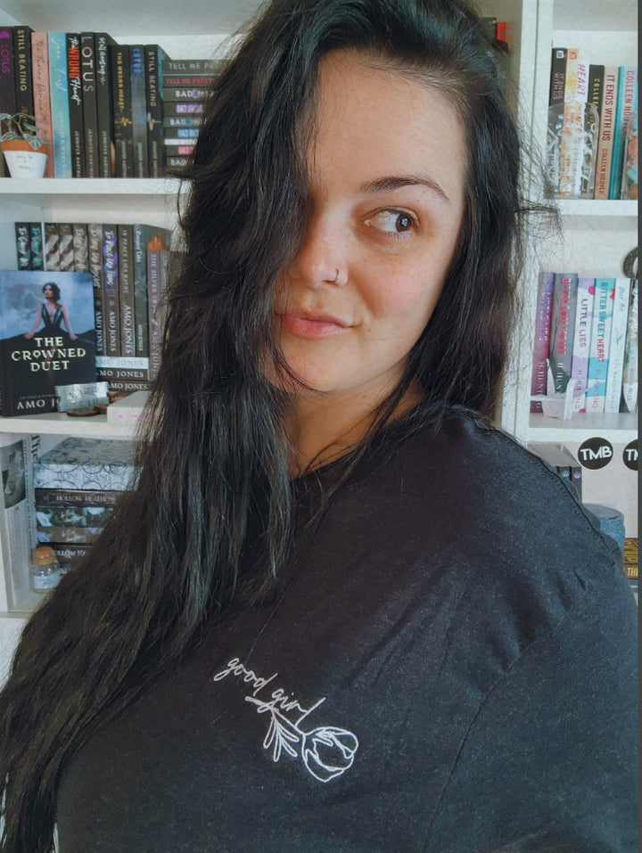 Camiseta corta bordada Good Girl