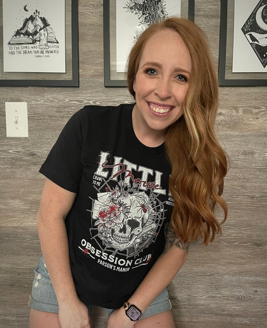 H.D. Carlton: Little Mouse Club Design Unisex t-shirt - Novel Grounds