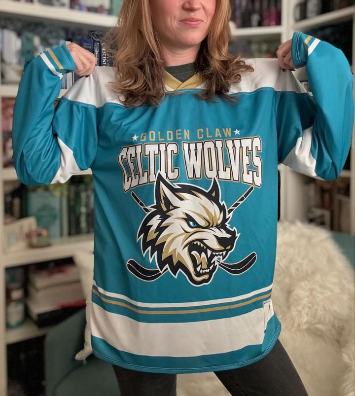 Golden Claw Celtic Wolves Recycled Hockey Fan Jersey