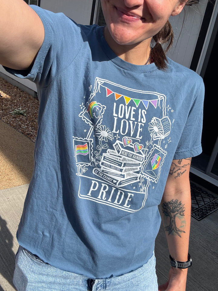 Novel Pride Tarot Unisex T-Shirt