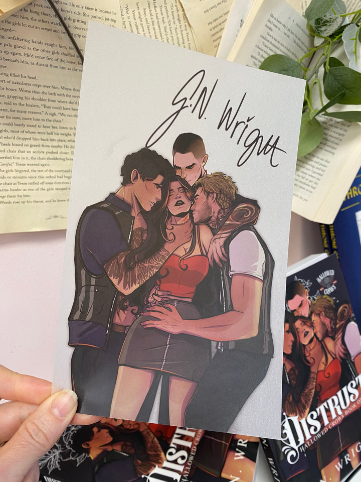 Distrust (The Hallowed Crows) Novel Note®