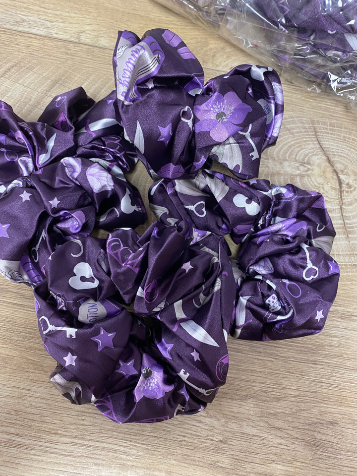 Fantasy Romance Scrunchie