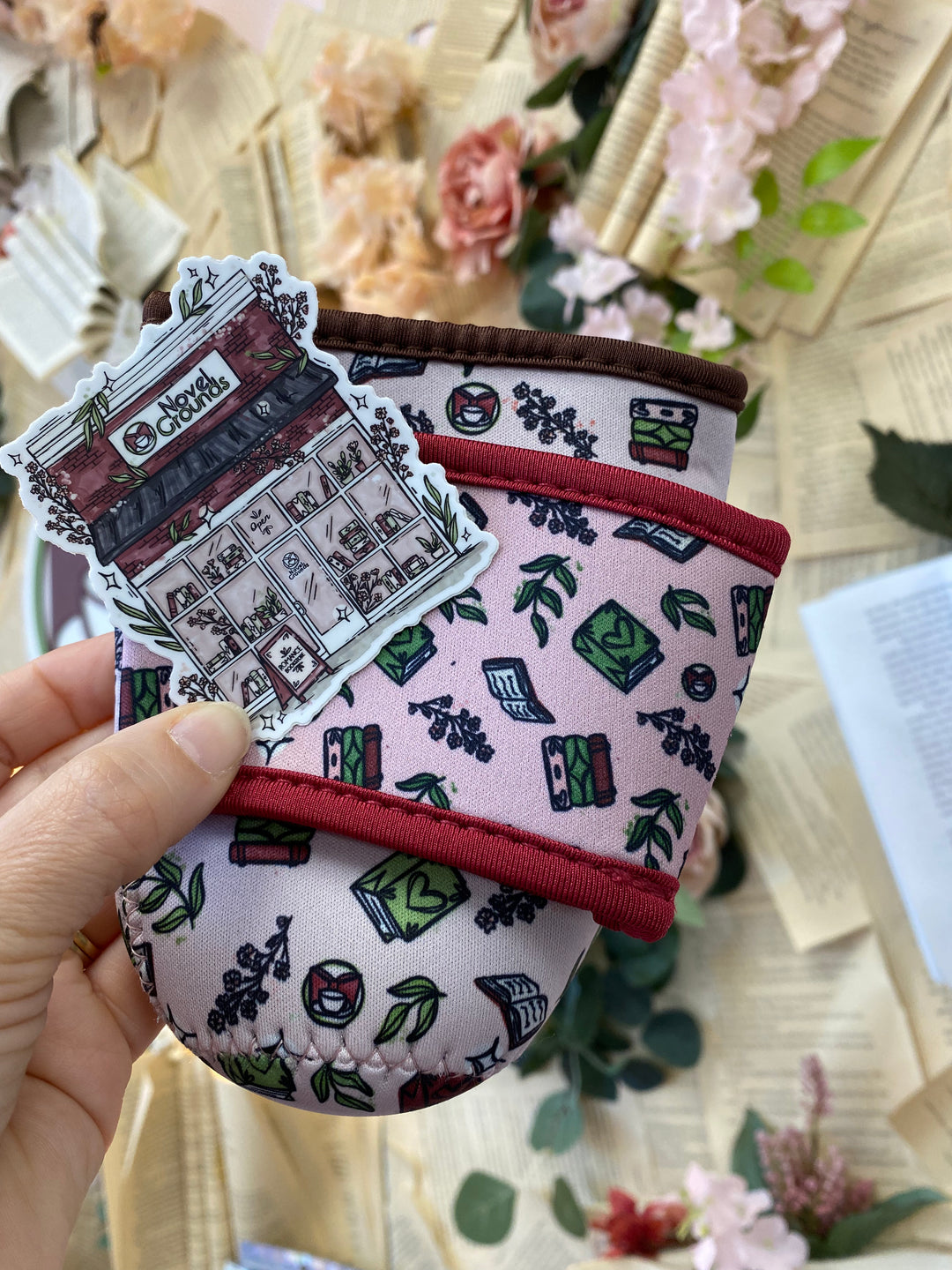 Novel Grounds Doodle Coffee Sleeve Set