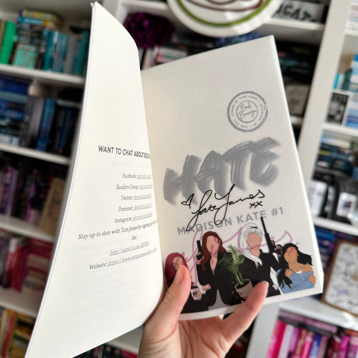 Tate James - Girl Gang Novel Nota-Impresión de superposición firmada digitalmente