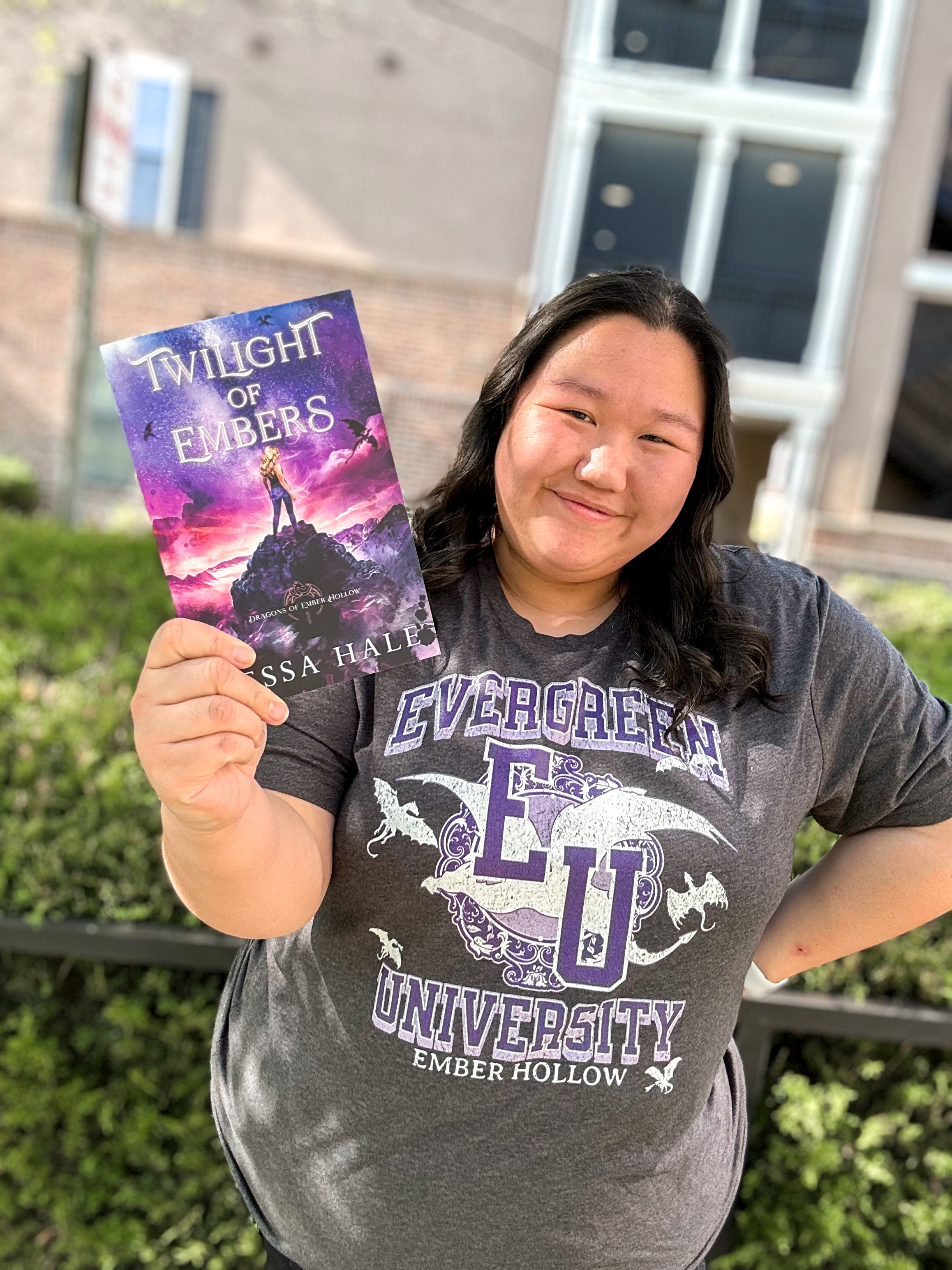 Evergreen University Unisex T-Shirt – Novel Grounds