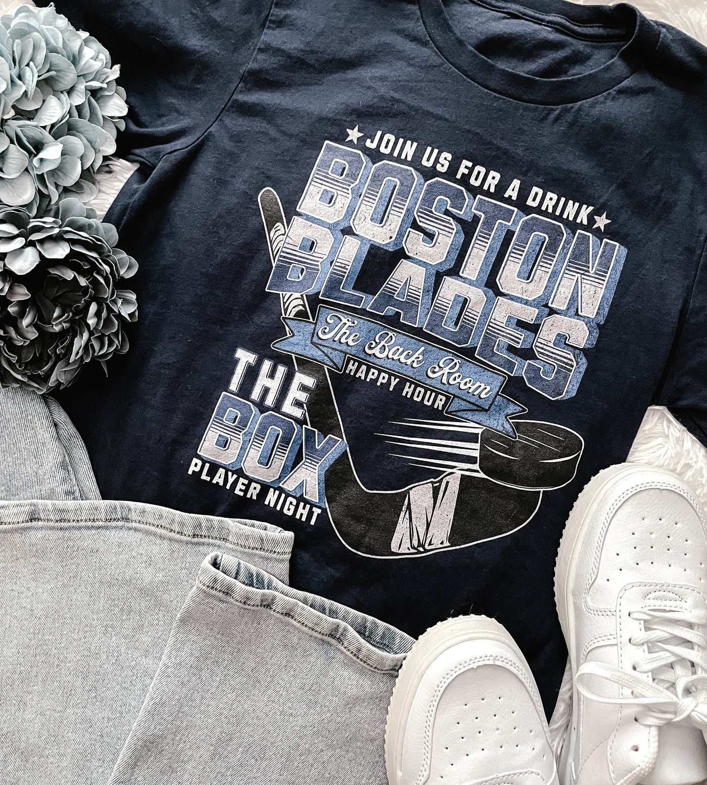 Maria Luis Blades Hockey Unisex t-shirt - Novel Grounds