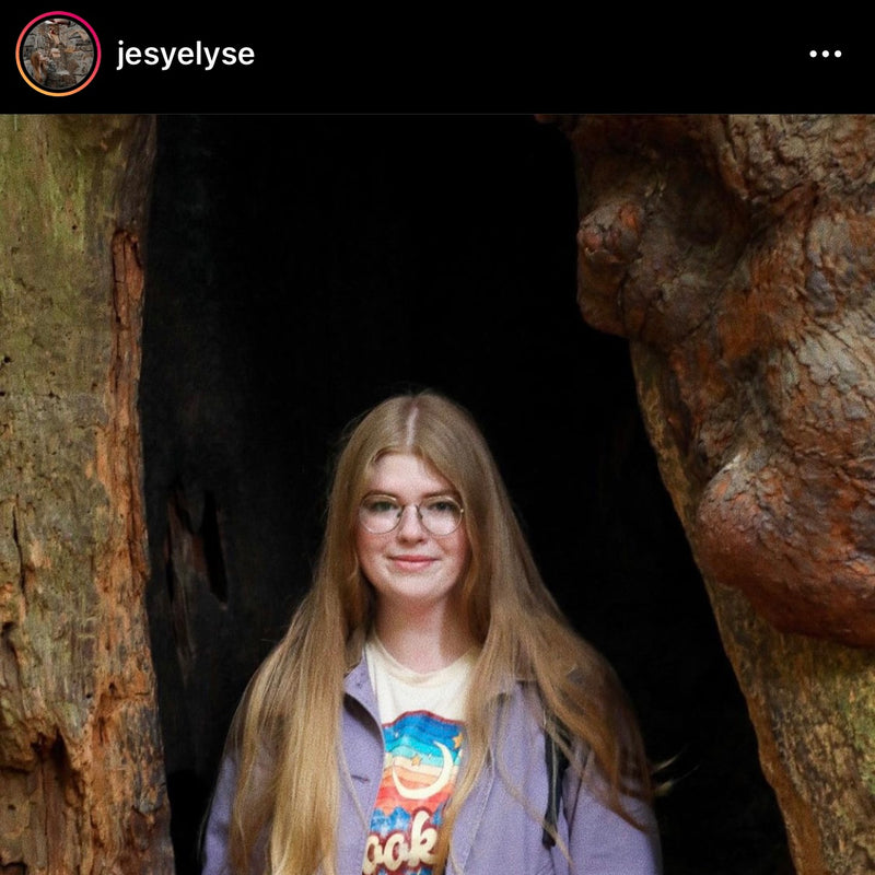 Bookish Vibes Unisex T-Shirt - Novel Grounds