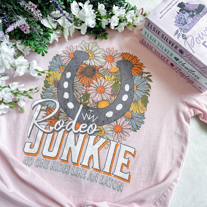 Elsie Silver: Rodeo Junkie Unisex t-shirt - Novel Grounds