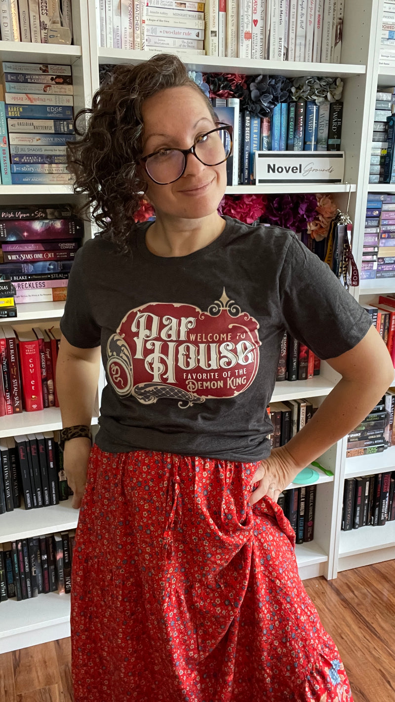 Nikki St. Crowe: The Par House Unisex t-shirt - Novel Grounds